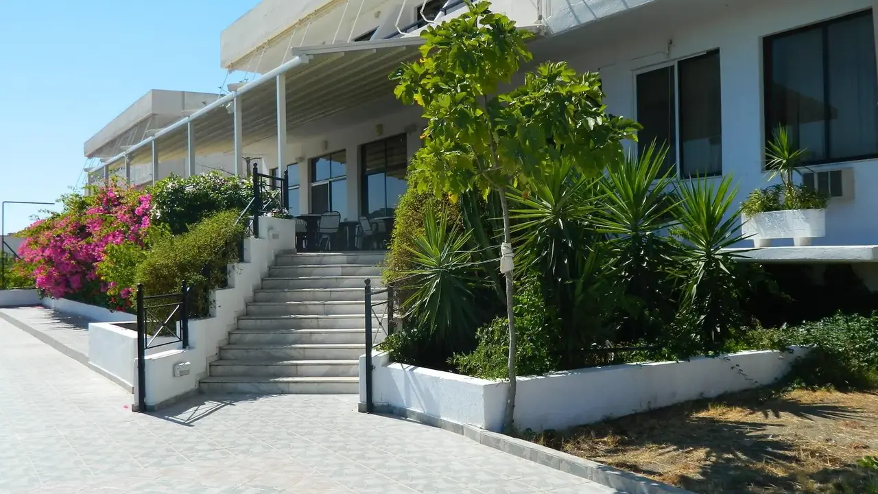 Telhinis