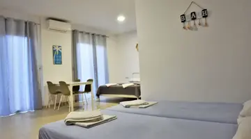 Telhinis