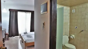 Telhinis