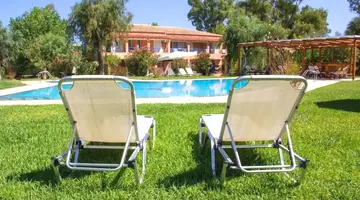 Tellis Holiday Rooms