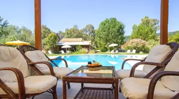Tellis Holiday Rooms
