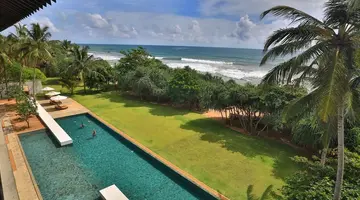 Temple Tree Resort & Spa