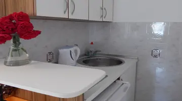 TEODORA APARTMENTS