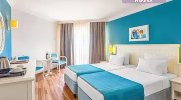 TERRACE BEACH RESORT