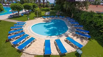 TERRACE BEACH RESORT