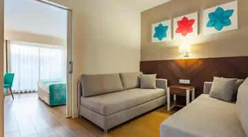 TERRACE ELITE RESORT