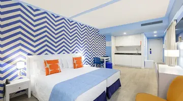 Terrace Mar Suite Hotel