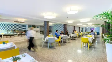 Terrace Mar Suite Hotel