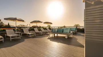 Terrace Mar Suite Hotel