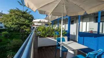 Terrace Mar Suite Hotel