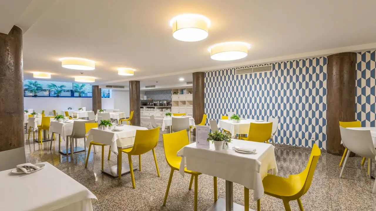 Terrace Mar Suite Hotel