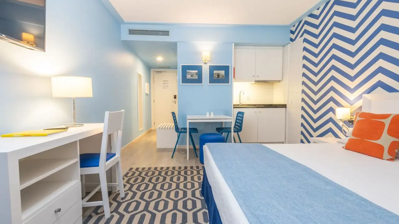 Terrace Mar Suite Hotel