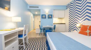 Terrace Mar Suite Hotel