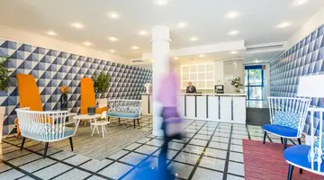 Terrace Mar