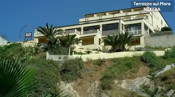 TERRAZZO SUL MARE