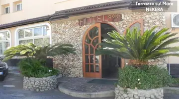 TERRAZZO SUL MARE