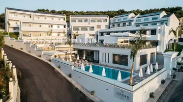 Tesoro Hotel Tsilivi