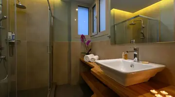 Tessera Villas Collection