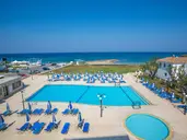 Tetyk Hotel & Suites