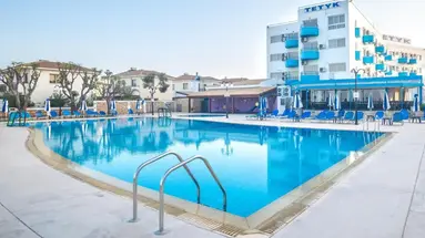 Tetyk Hotel & Suites