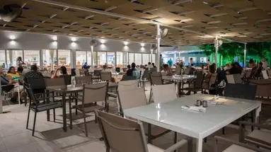 Tetyk Hotel & Suites