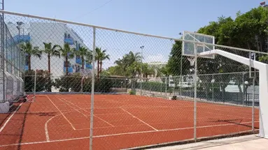 Tetyk Hotel & Suites
