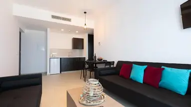 Tetyk Hotel & Suites