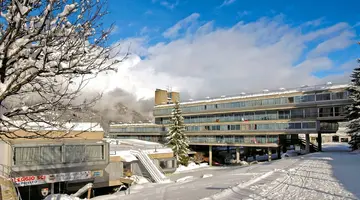 TH 1400 Hotel