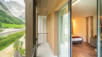 TH Courmayeur