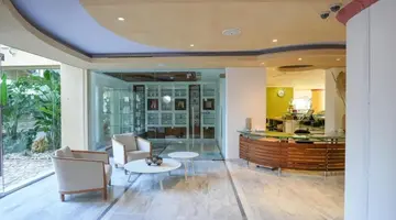 Thalassa Hotel