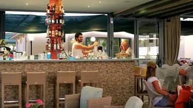 Thalassi Hotel
