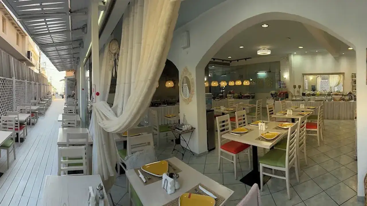 Thalia deco City & Beach Hotel