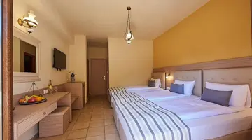 Thalia Deco City & Beach Hotel