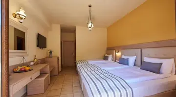 Thalia Deco Hotel
