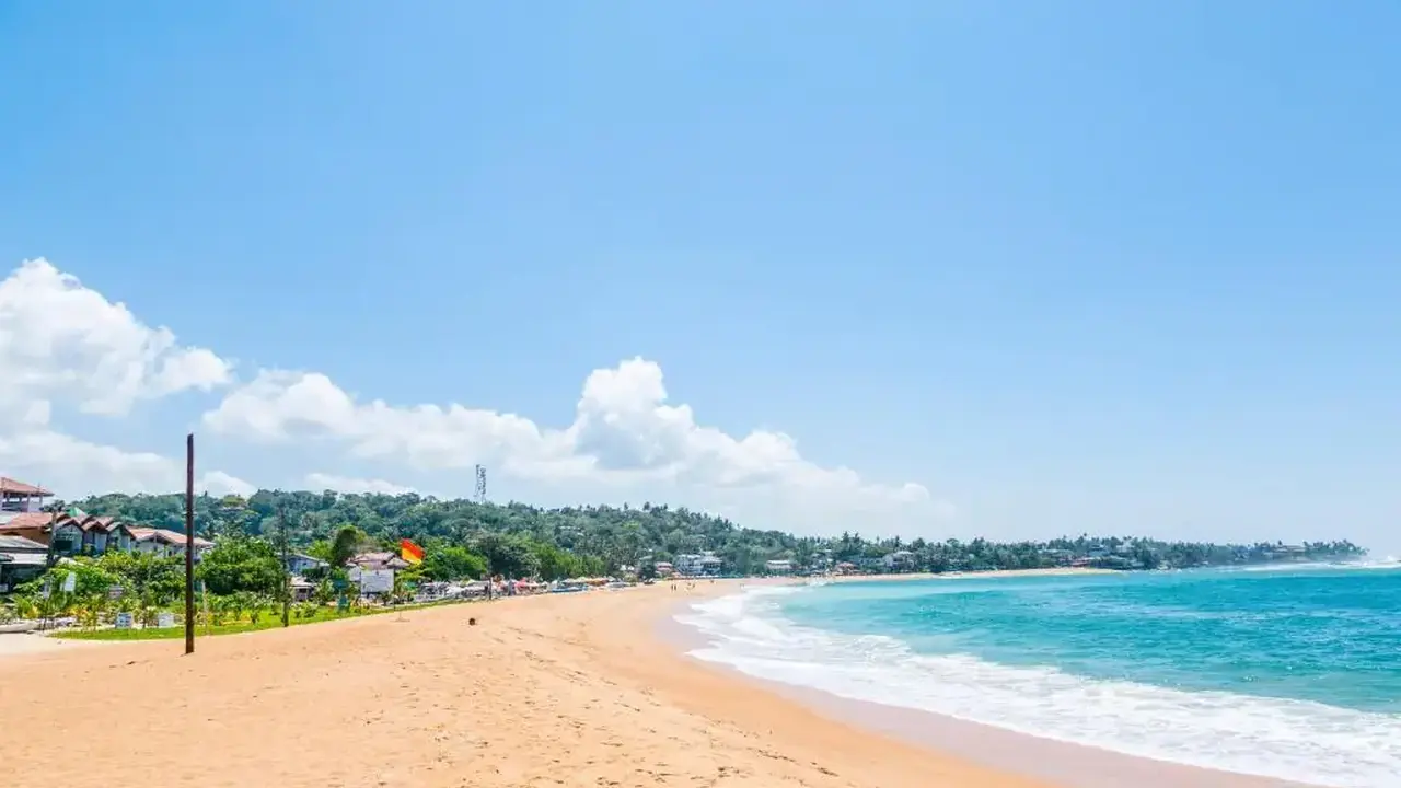 Thaprobhan Beach House