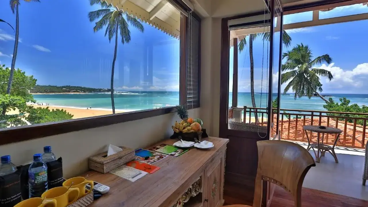 Thaprobhan Beach House
