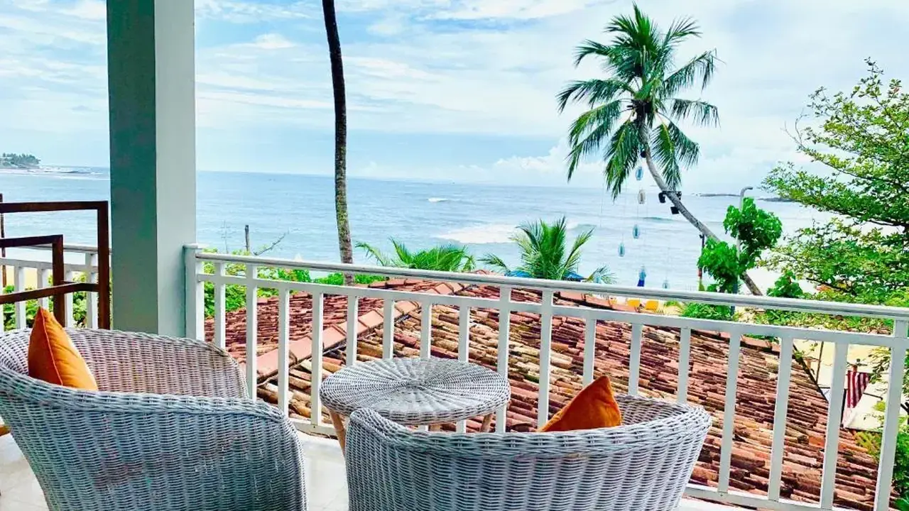 Thaprobhan Beach House