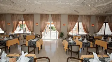 THAPSUS BEACH RESORT