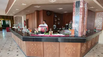 THAPSUS BEACH RESORT