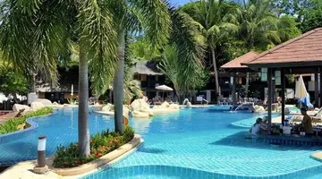 Thavorn Palm Beach Resort