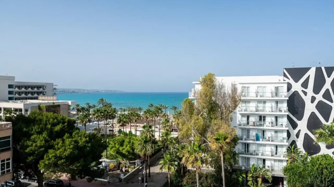 THB NIAGARA HOTEL (ADULTS ONLY 18+)