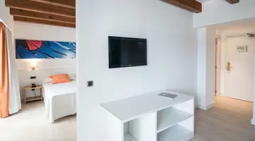THB Ocean Beach Hotel