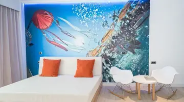 THB Ocean Beach