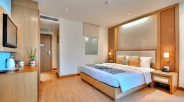 THE ASHLEE PLAZA PATONG HOTEL & SPA