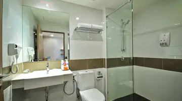 THE ASHLEE PLAZA PATONG HOTEL & SPA