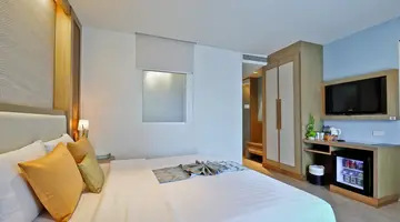 THE ASHLEE PLAZA PATONG HOTEL & SPA