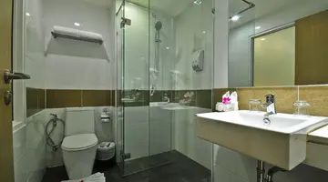 THE ASHLEE PLAZA PATONG HOTEL & SPA