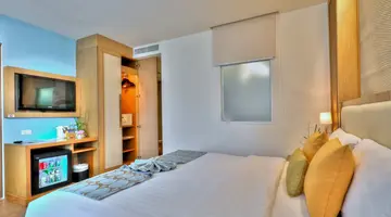 THE ASHLEE PLAZA PATONG HOTEL & SPA