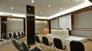THE ASHLEE PLAZA PATONG HOTEL & SPA