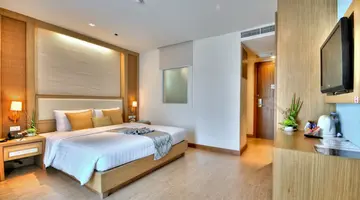 THE ASHLEE PLAZA PATONG HOTEL & SPA